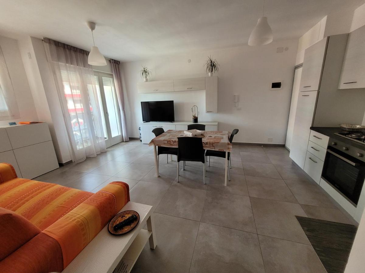 Rosato Mum Appartement Lignano Sabbiadoro Buitenkant foto